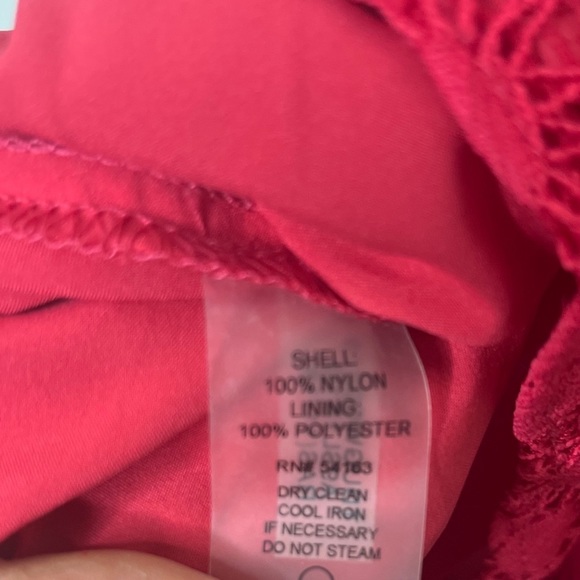 Tommy Hilfiger Women’s Red Lace Dress Size 8 - Picture 4 of 9